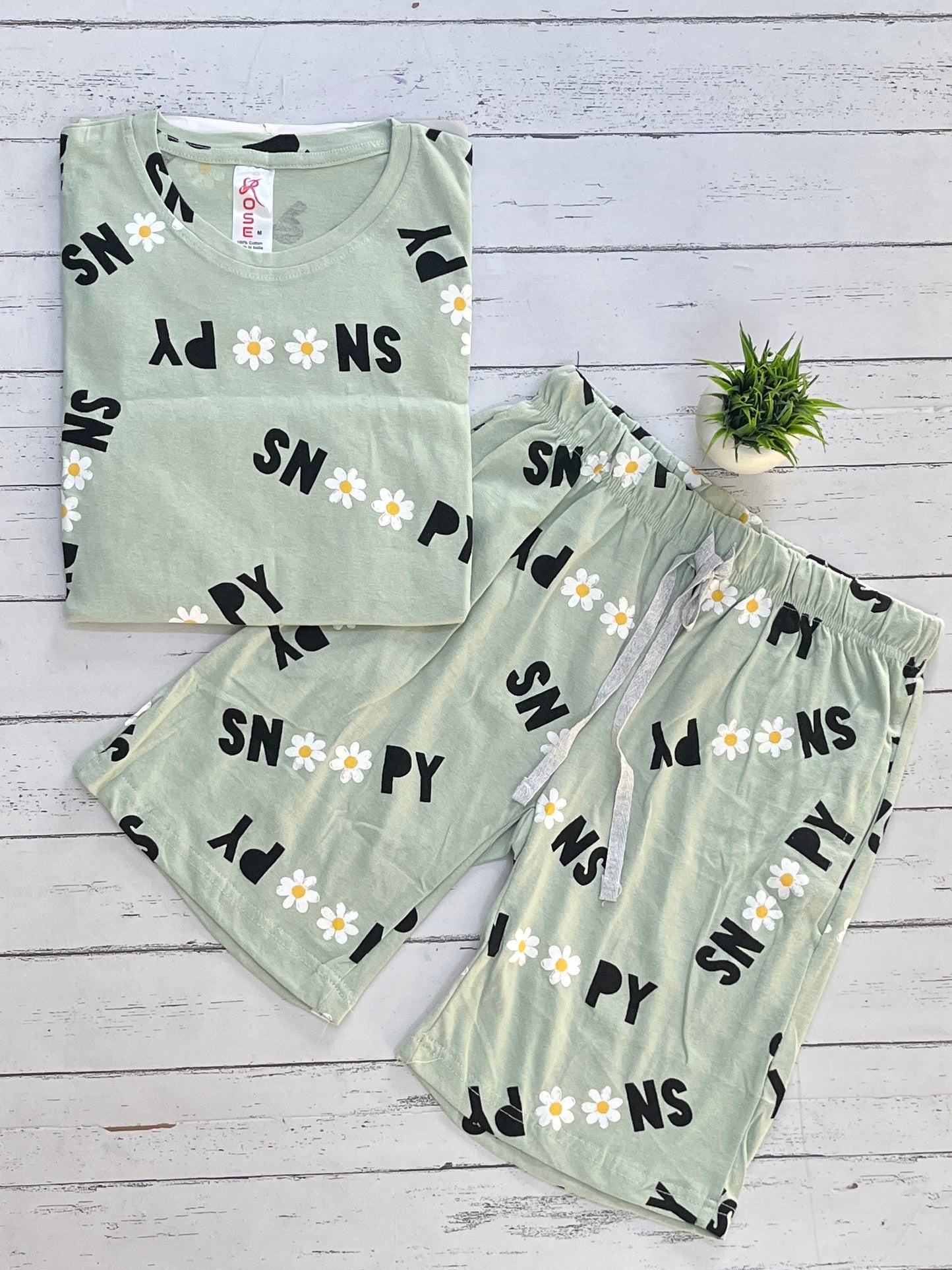 Snoppy Shorts Set (Women)
