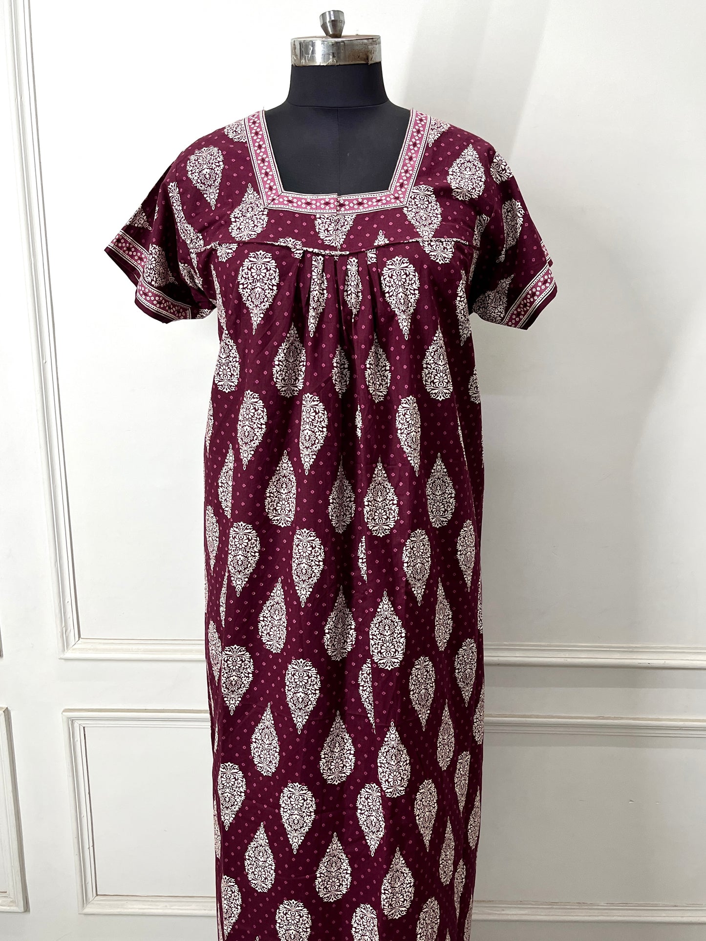 Dark wine Buta Cotton Nighty (Women)