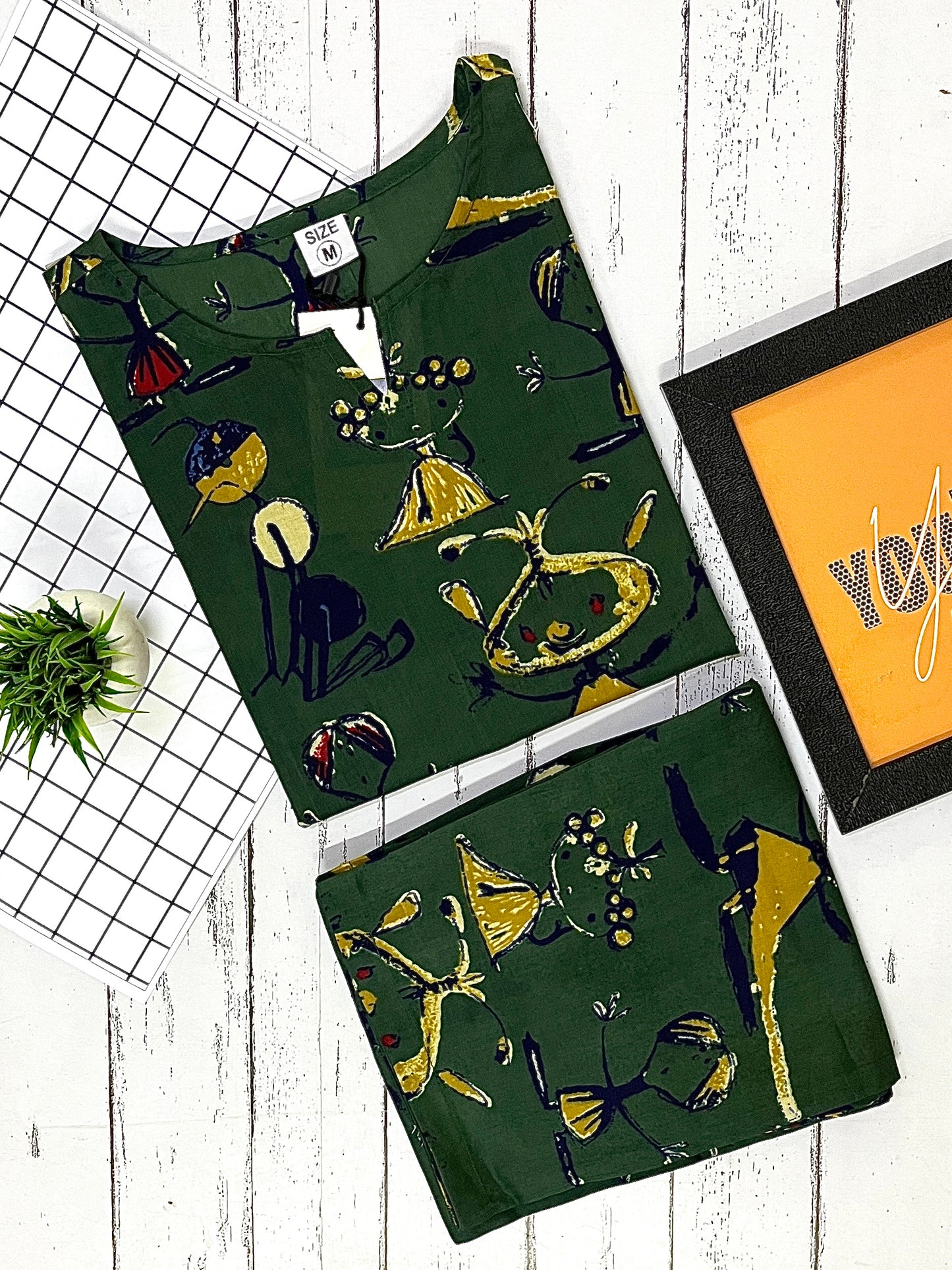 Green Modern Art PJ Set (Women)