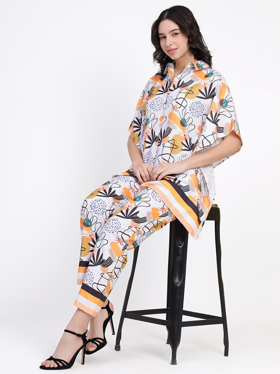 Floral Abstract Kaftan Set (Women)