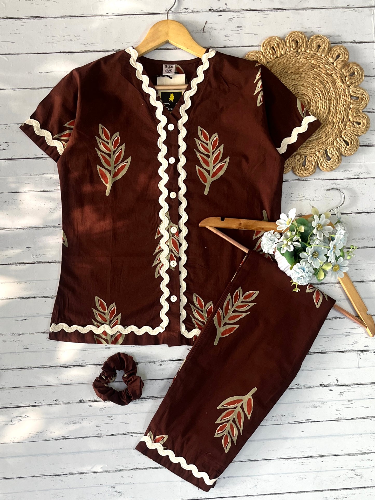 Brown Leaves V-Neck Pj Set (Women)