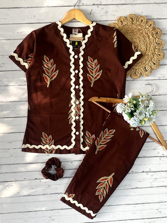 Brown Leaves V-Neck Pj Set (Women)