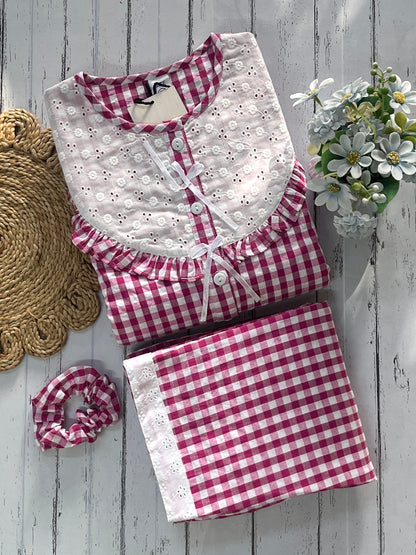 Pink Checks Round Neck Pj Set (Women)