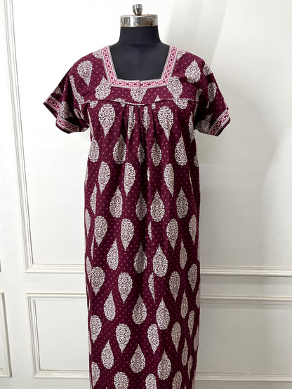 Dark wine Buta Cotton Nighty (Women)