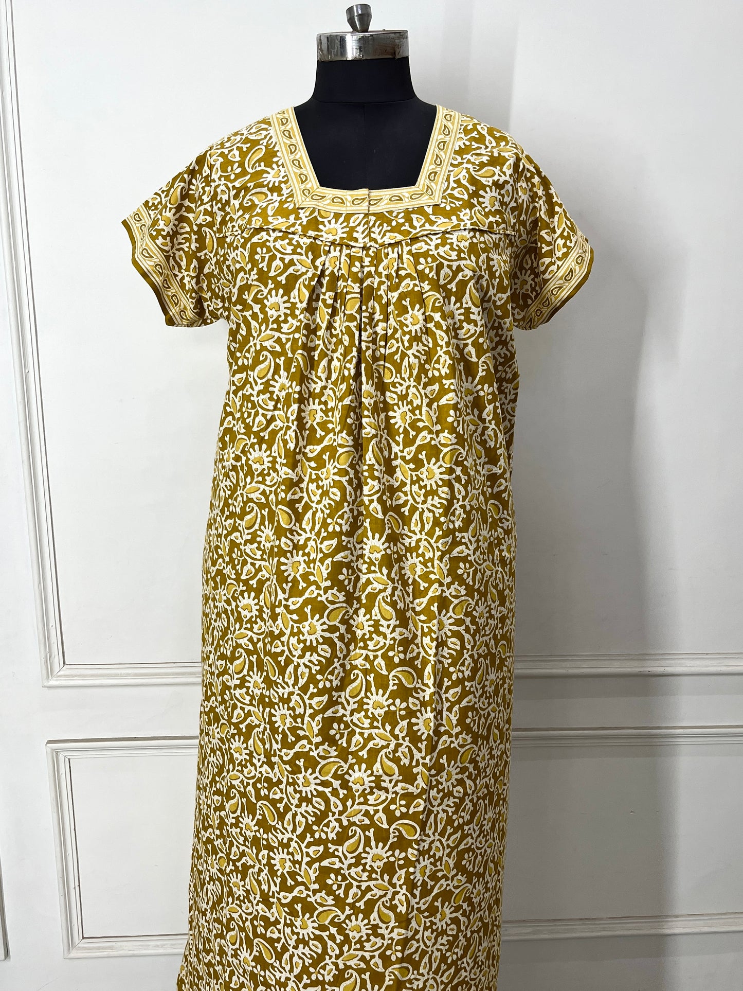Mustered Ambi Cotton Nighty (Women)
