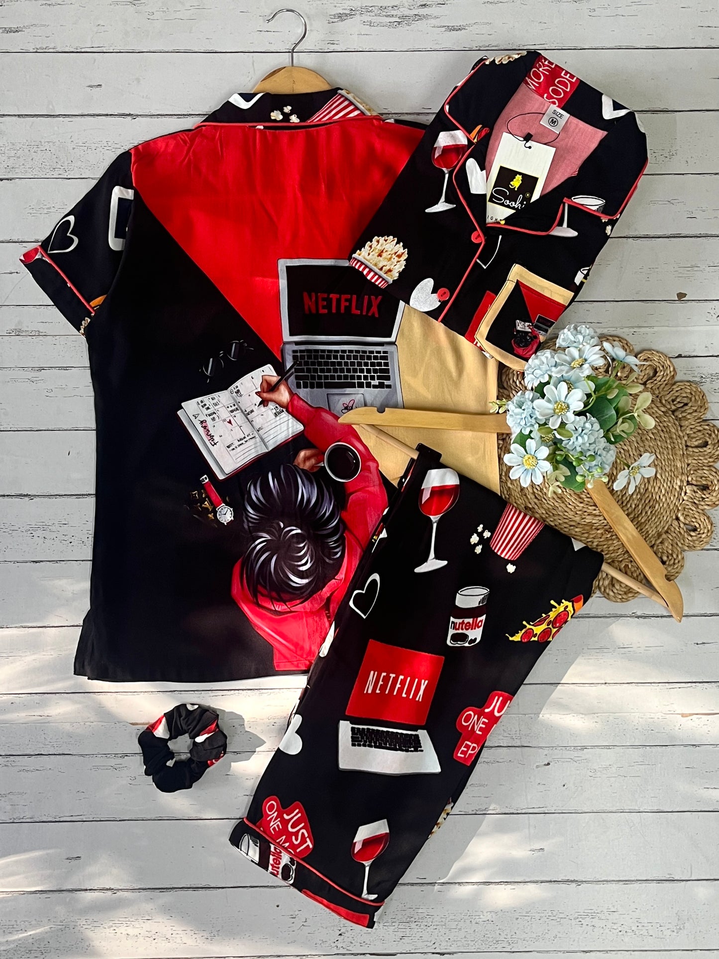 Netflix Backprint Pj Set (Women)