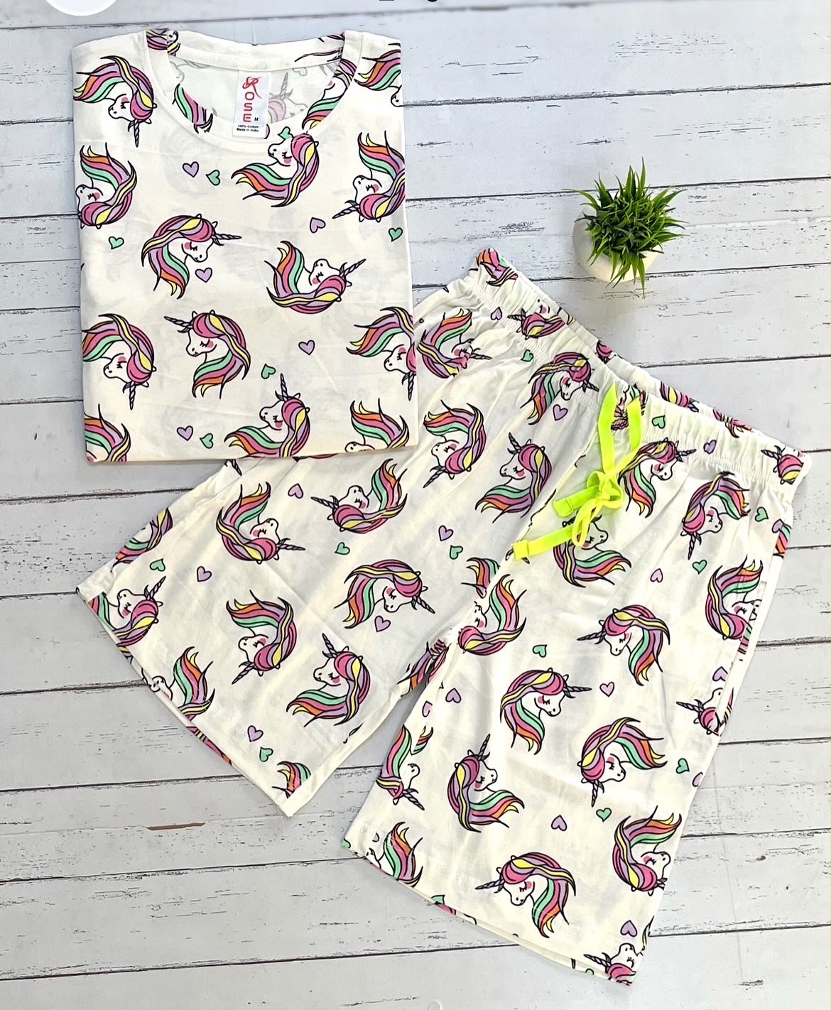 Unicorn Shorts (women )